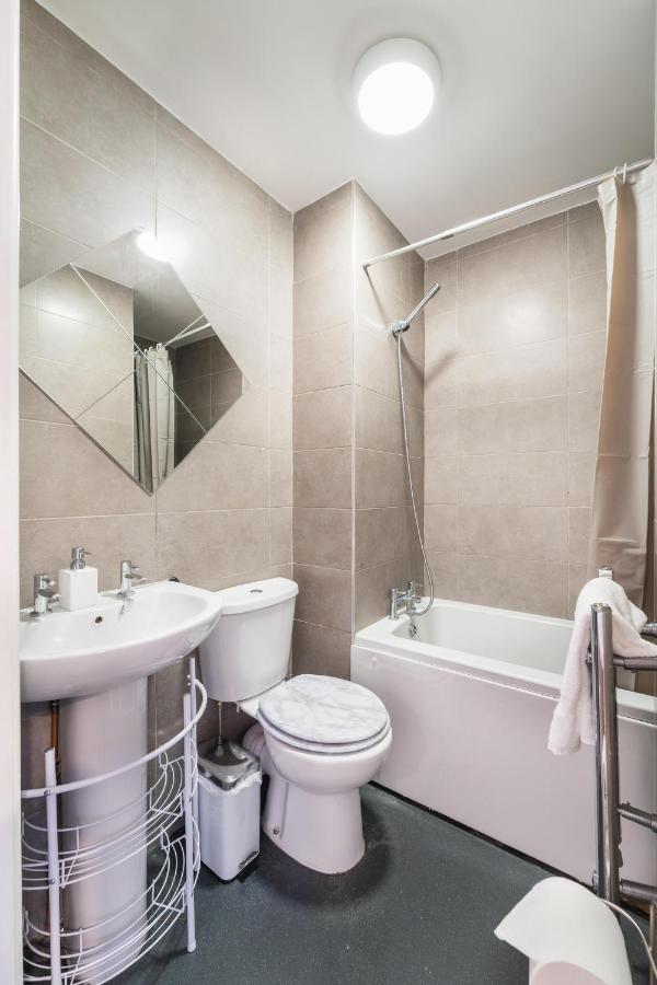 Perfect For Business And Leisure- Free Parking Apartment Southampton Exterior photo